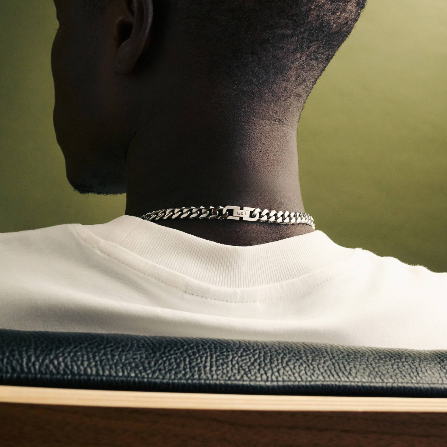 8MM CUBAN CHAIN NECKLACE WITH ENGRAVABLE CLASP-1 8MM CUBAN CHAIN NECKLACE WITH ENGRAVABLE CLASP-1 product photo